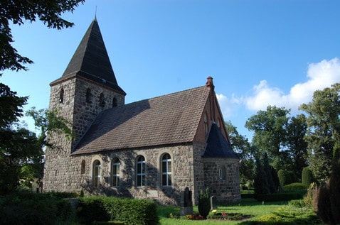 dorfkirche_gueterfelde