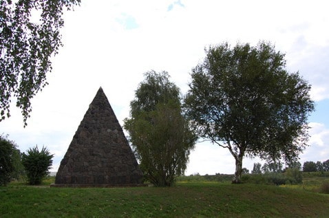buelow-pyramide