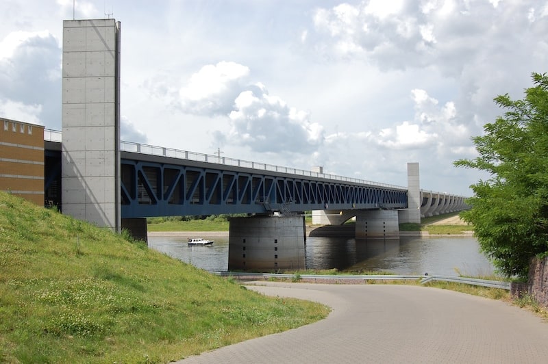 Trogbrücke Mittellandkanal