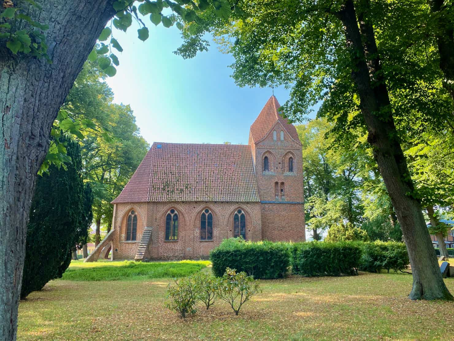 Kirche Dorf Mecklenburg